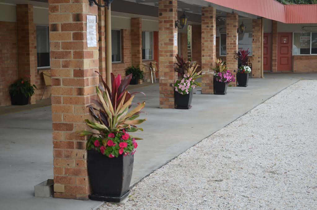 Econo Lodge Chaparral Motel Ballina Exterior photo